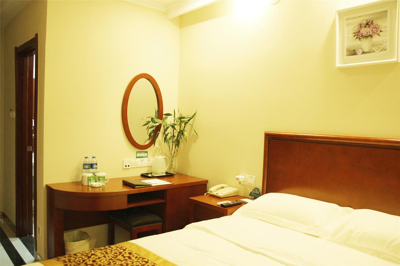 Greentree Inn Hotel Jianhe Subway Station North Palace Taiyuan Экстерьер фото