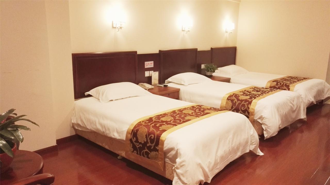 Greentree Inn Hotel Jianhe Subway Station North Palace Taiyuan Экстерьер фото